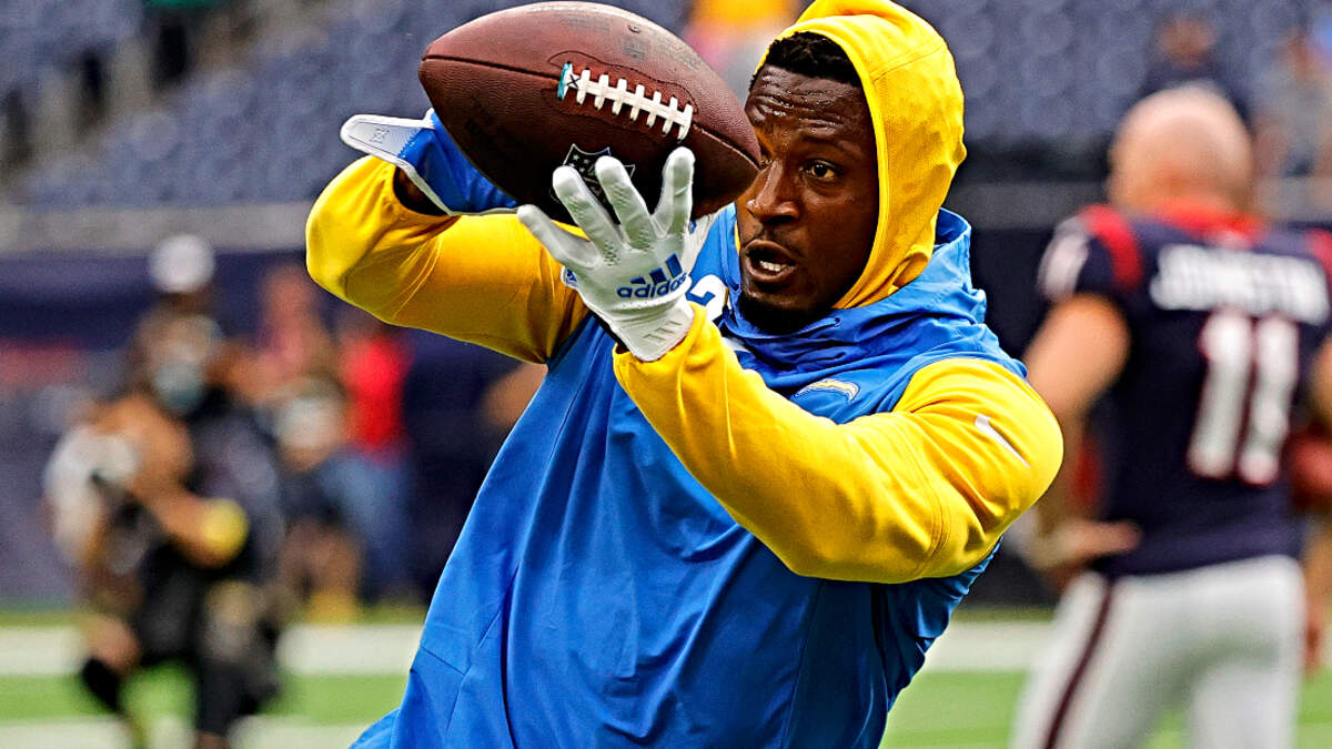 Chargers' CB JC Jackson is a healthy scratch vs. MIN.