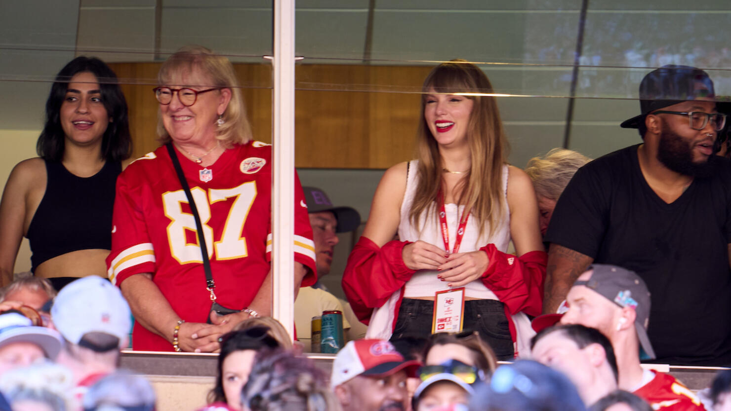 Taylor Swift and Travis Kelce Haven't Defined Relationship Yet