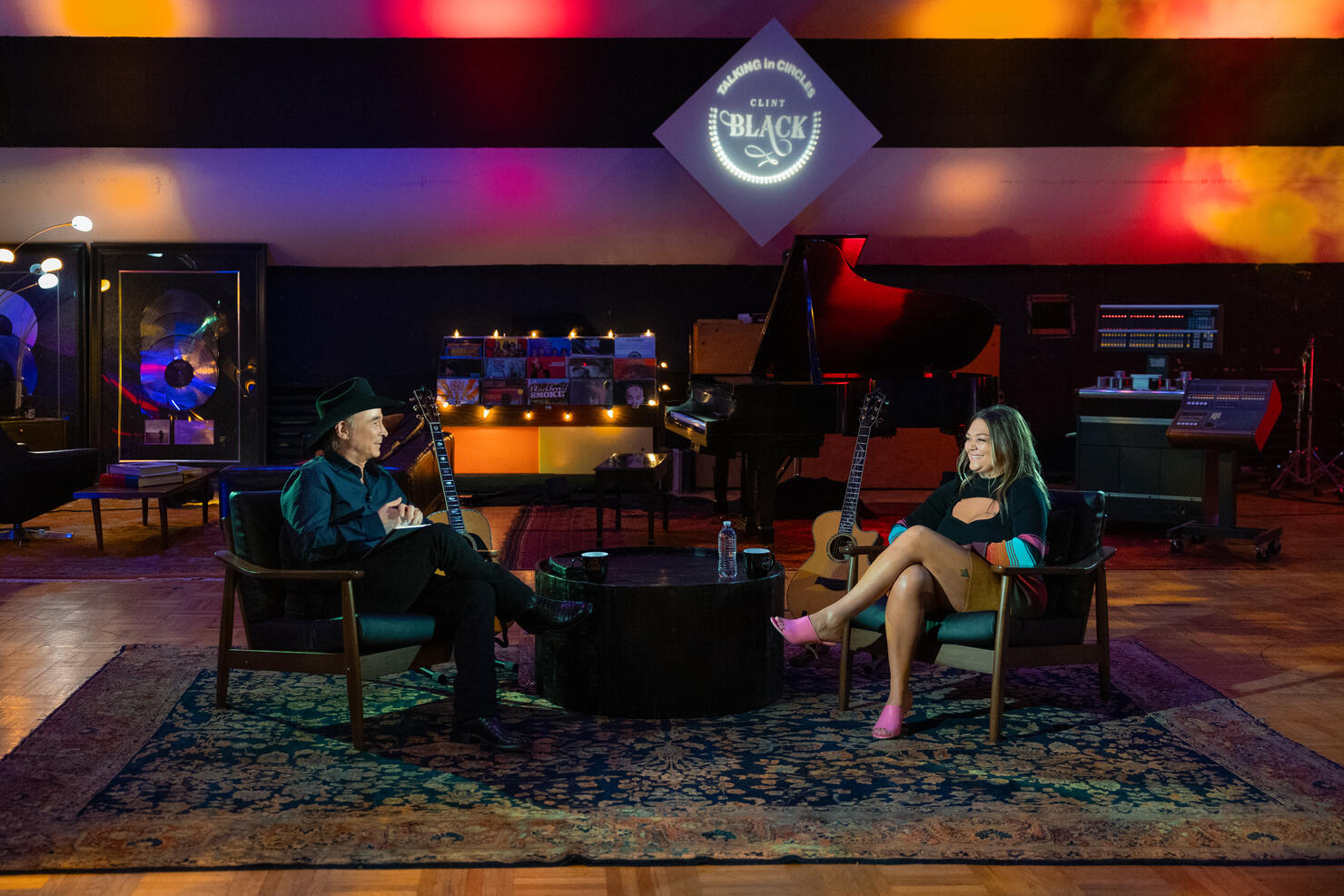 Talking in Circles with Clint Black: Elle King