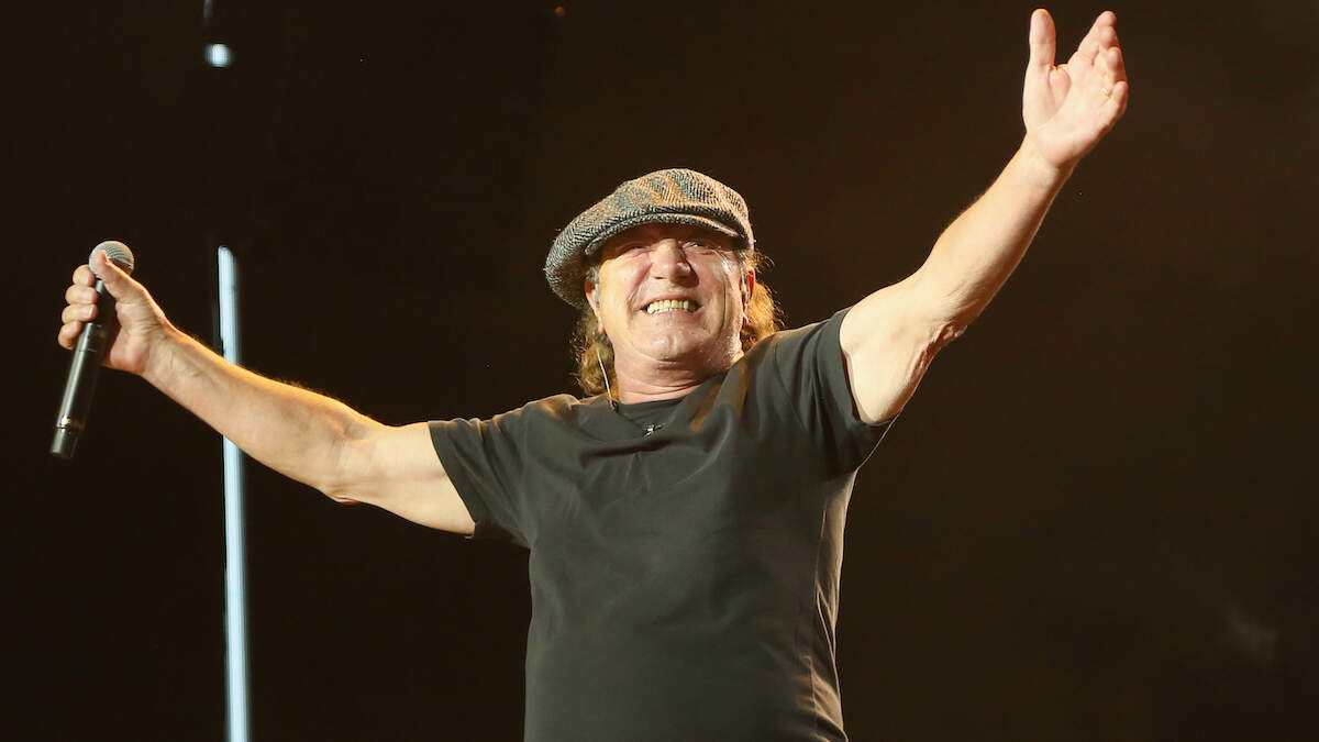 AC/DC to play first live show in seven years