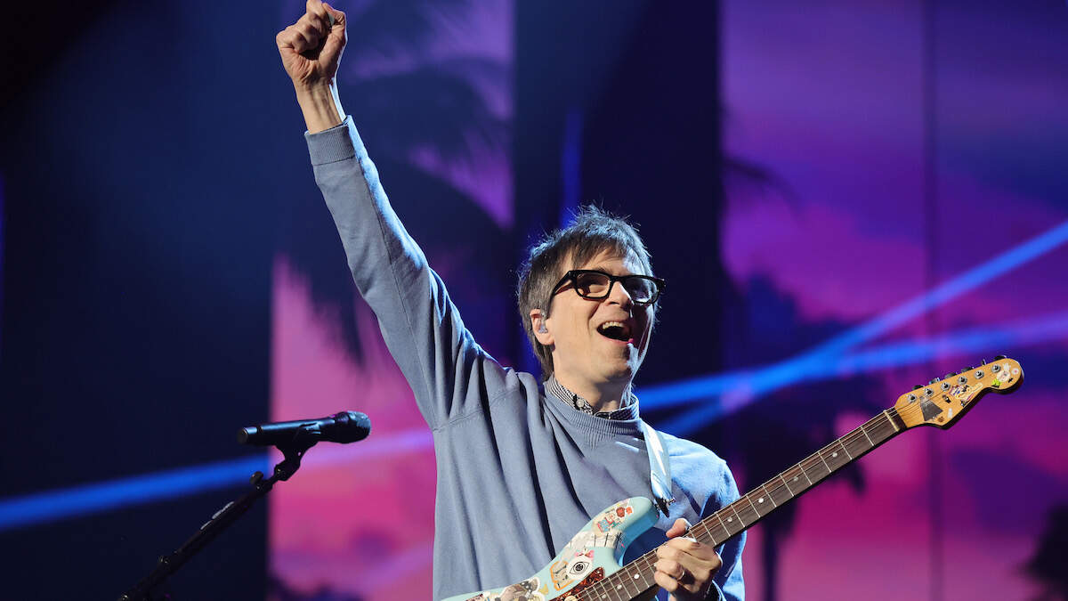 Weezer's Rivers Coumo Dreamed of Playing for the Steelers