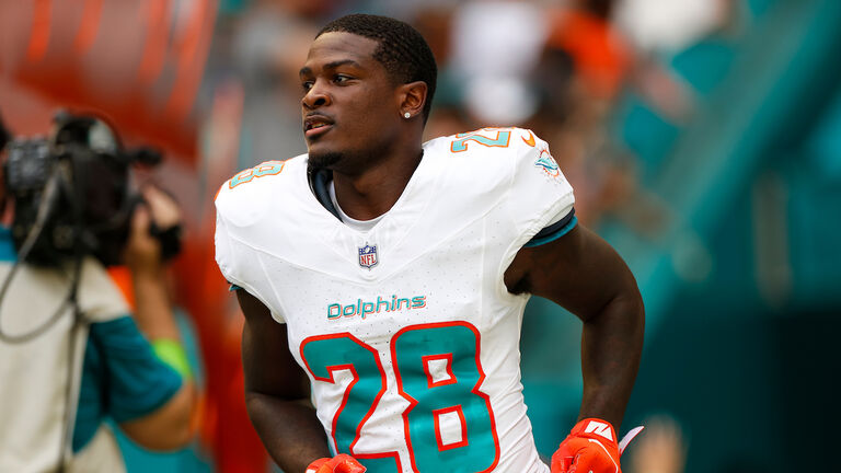 New York Giants v Miami Dolphins