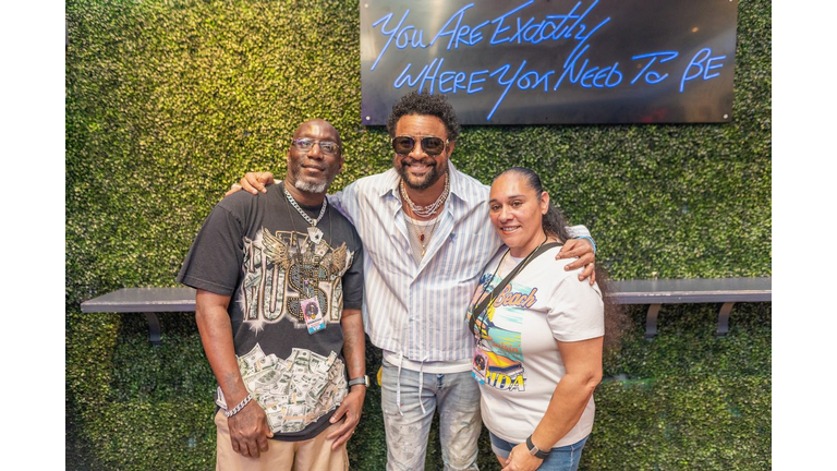 Shaggy Sunset Soundstage with 105.5 The Beat