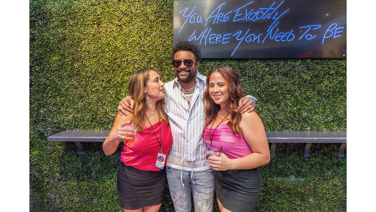 Shaggy Sunset Soundstage with 105.5 The Beat