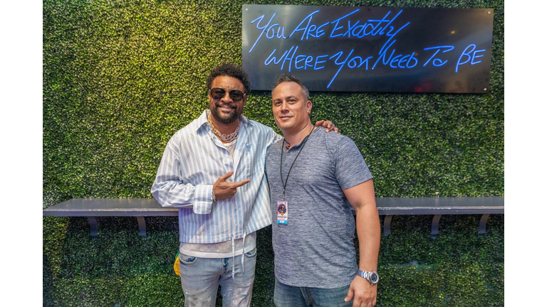 Shaggy Sunset Soundstage with 105.5 The Beat