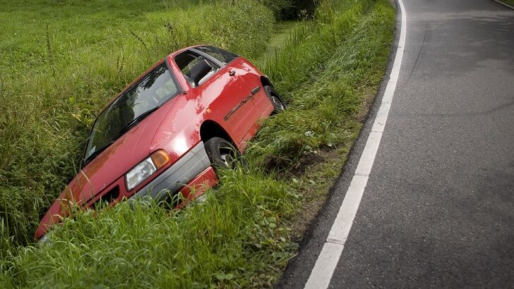 'Ghost' Sighting Causes Man to Drive into Ditch