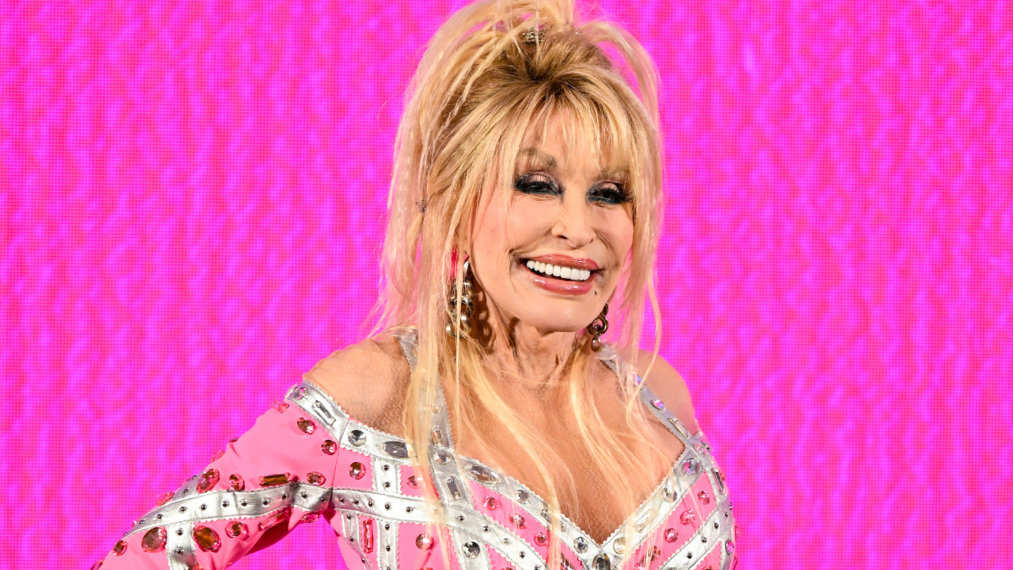 Dolly Parton's Beauty Evolution From the '60s to Today