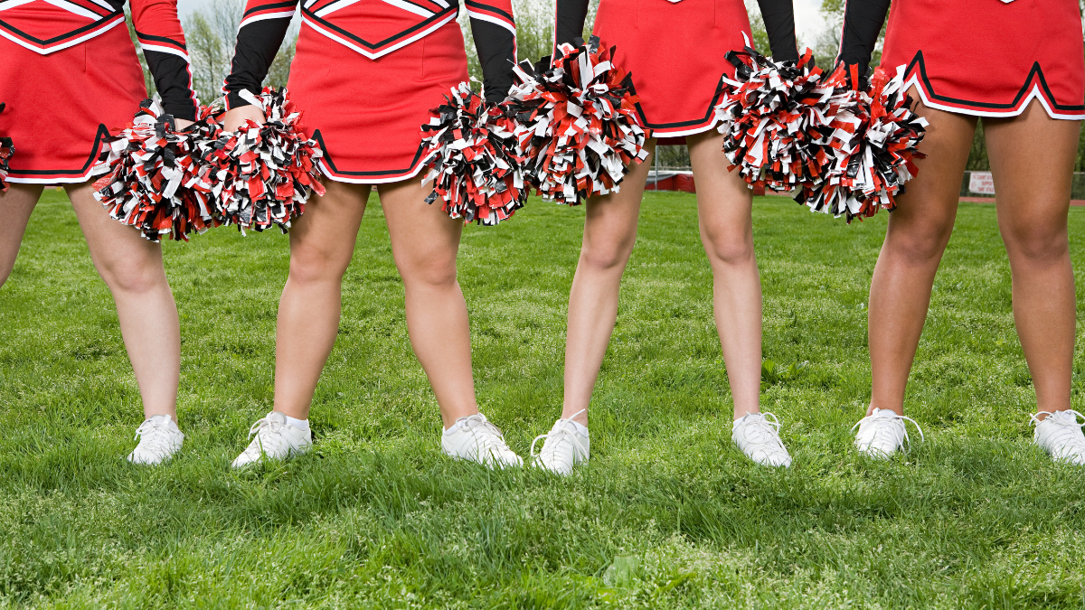 Black Dad Dances Along With Daughters Cheer Routine In Viral Tiktok Iheart