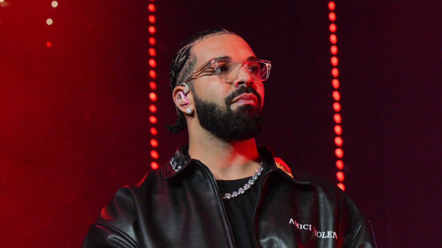 Drake Addresses His Enemies Amid Beef With Kendrick Lamar & Others