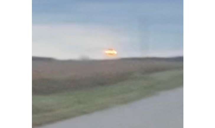 Video: Daylight UFO Sighting in Indiana