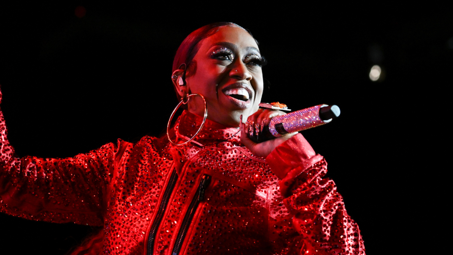Missy Elliott Performs After Being Inducted In Rock & Roll Hall Of Fame ...