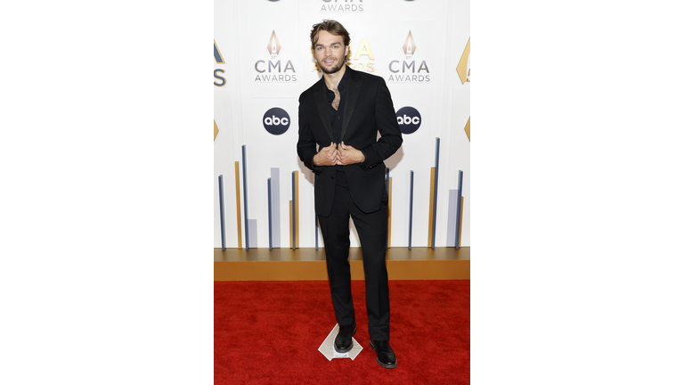 The 57th Annual CMA Awards - Arrivals