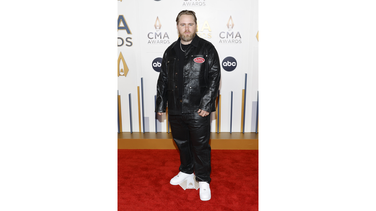 The 57th Annual CMA Awards - Arrivals