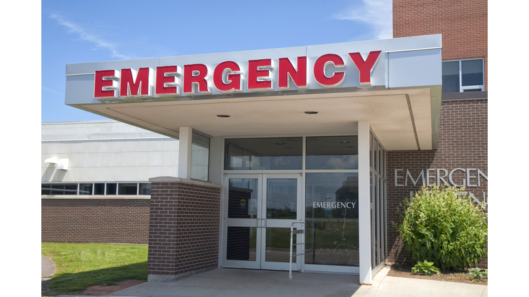 Front view of hospital emergency entrance