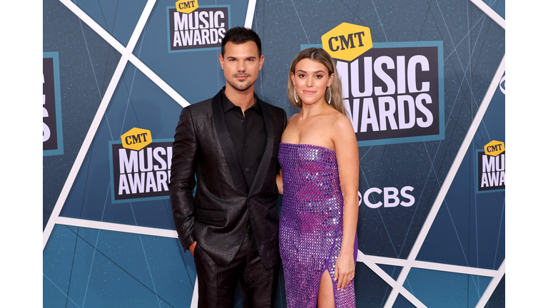 2022 CMT Music Awards - Arrivals