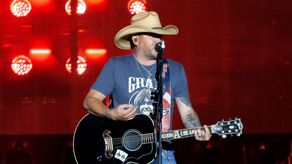 Jason Aldean Reveals 2024 Highway Desperado Tour With Star Studded   6564b9bac5200d1995390a71