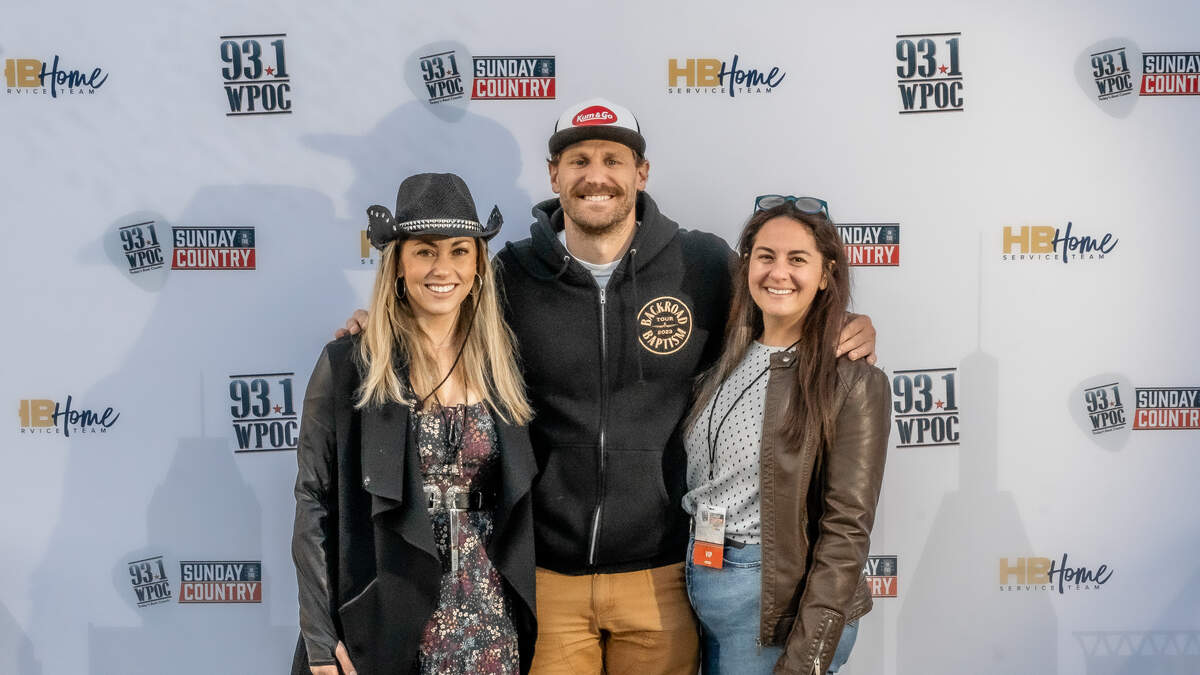 Sunday in the Country Meet & Greet Photos Chase Rice 93.1 WPOC