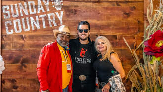 Sunday in the Country Meet & Greet Photos - Chayce Beckham