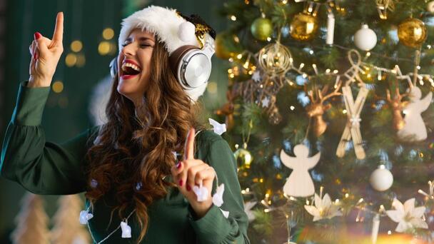 The Perfect Last Minute Gifts For The Pop Music Lover In Your Life