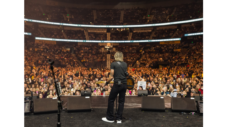 Keith Urban and Vince Gill Return to Nashville's Bridgestone Arena for Urban's All for the Hall Concert Benefiting the Country Music Hall of Fame and Museum