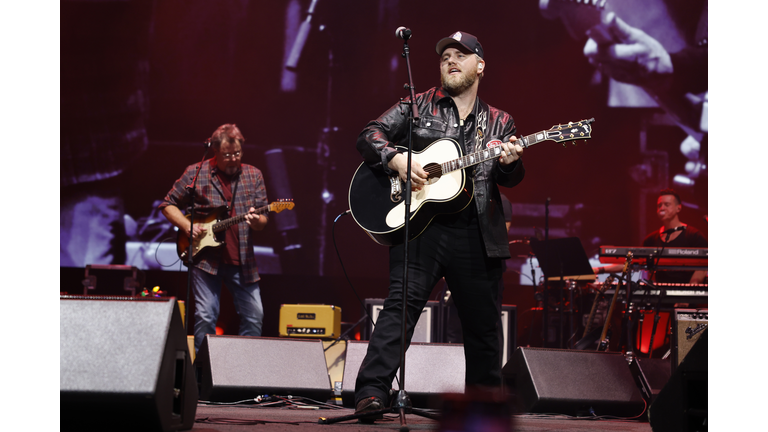 Keith Urban and Vince Gill Return to Nashville's Bridgestone Arena for Urban's All for the Hall Concert Benefiting the Country Music Hall of Fame and Museum