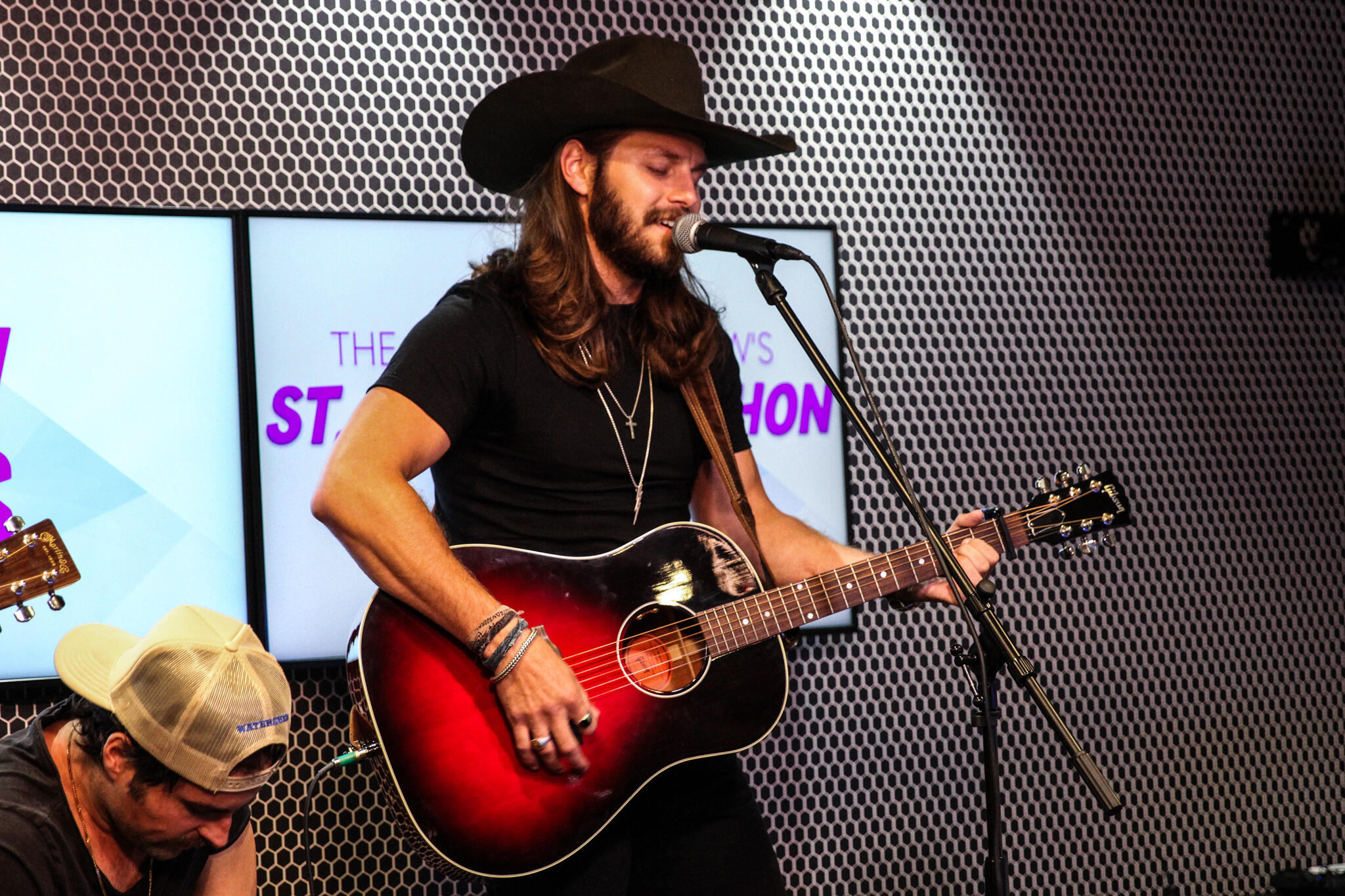 Warren Zeiders Performs His Song “Weeping Willow” For BBS Radiothon ...