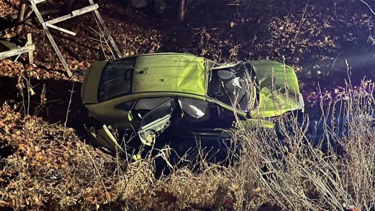 A car crashed into a 30-foot ditch
