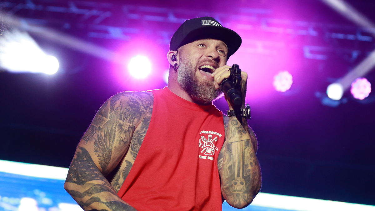 Brantley Gilbert Reveals 2024 Tour Stops, Lineup — See The Dates