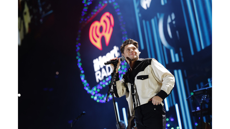 iHeartRadio 102.7 KIIS FM's Jingle Ball - Show