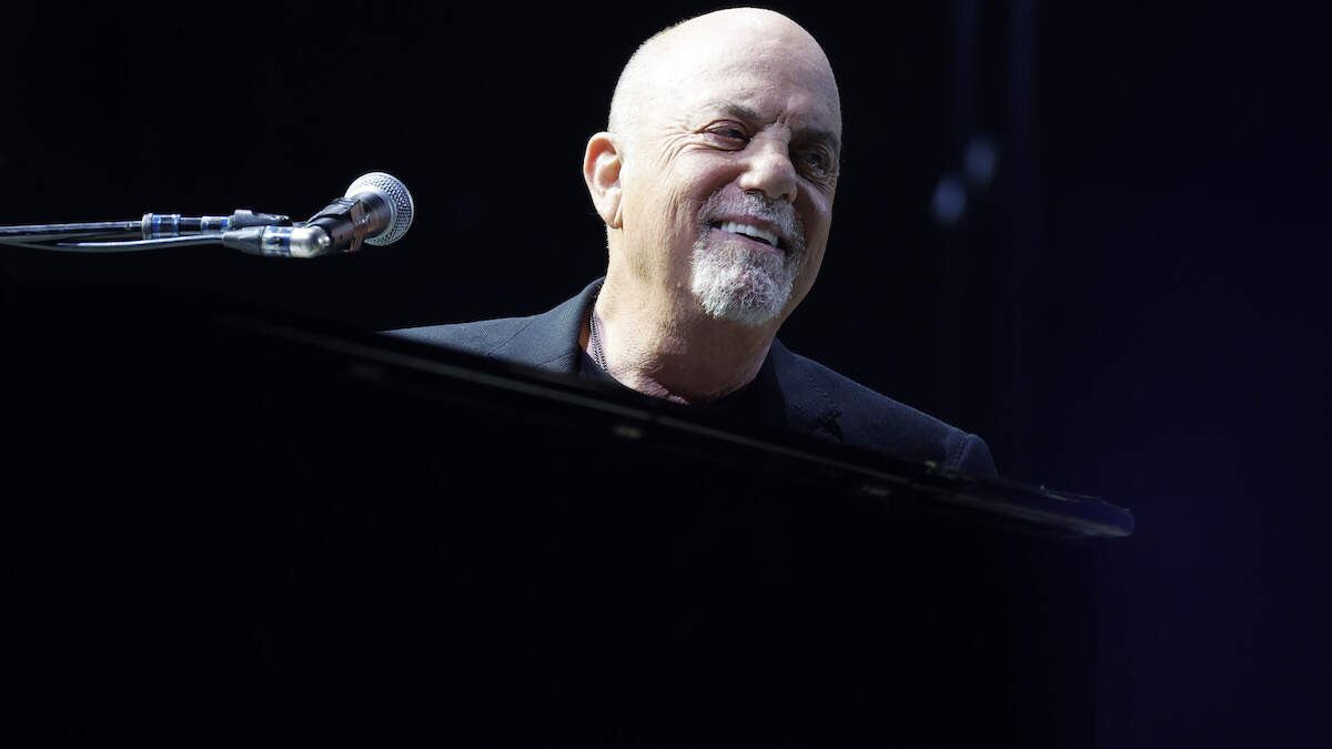 Billy Joel Announces 2025 Tour Dates With Classic Rock Icons 100.7 WZXL