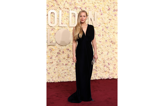 81st Annual Golden Globe Awards - Arrivals