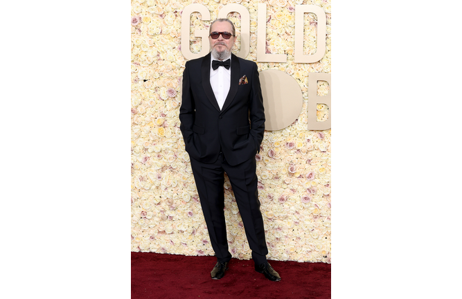 81st Annual Golden Globe Awards - Arrivals