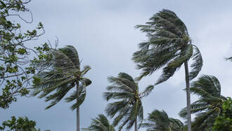 'Dangerous' Windstorm Headed Straight For California, Meteorologists Warn 