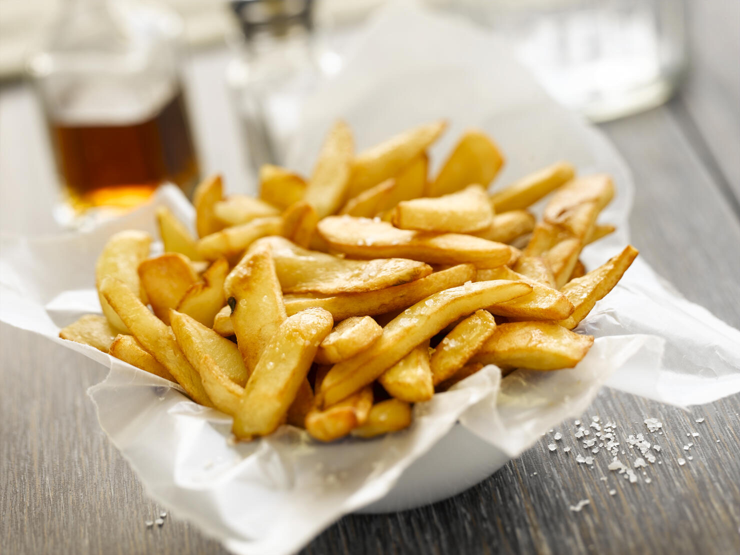 Basket of french fries.