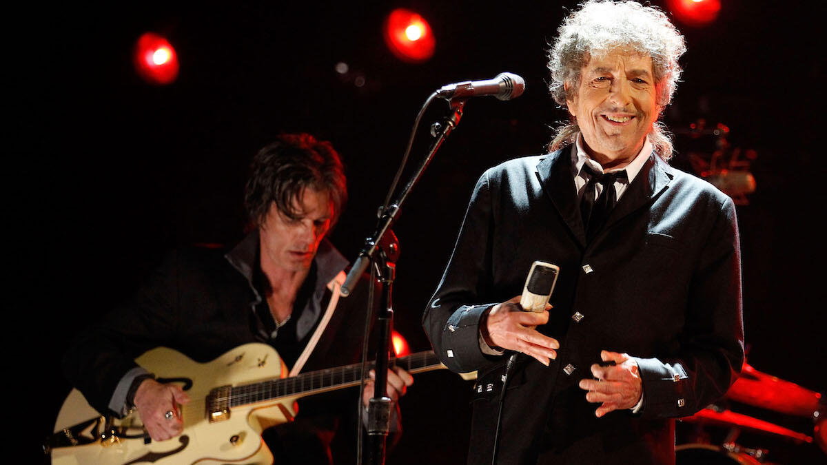 Bob Dylan Announces 2024 US Tour Dates Is He Coming To Your City? iHeart