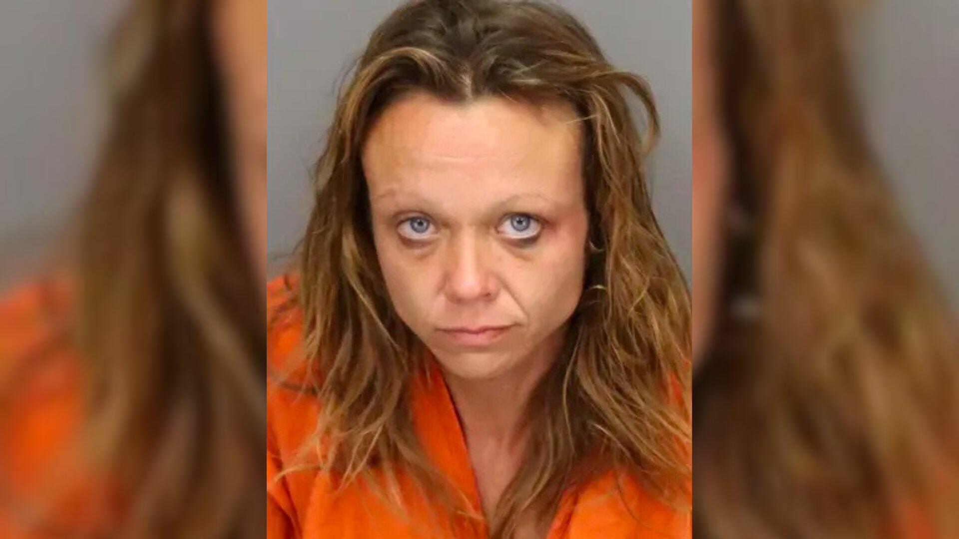 Naked Florida Woman Drunkenly Waves Knife At Gas Station Staff: Police |  iHeart