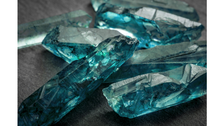 Aquamarines  and raw crystal gems