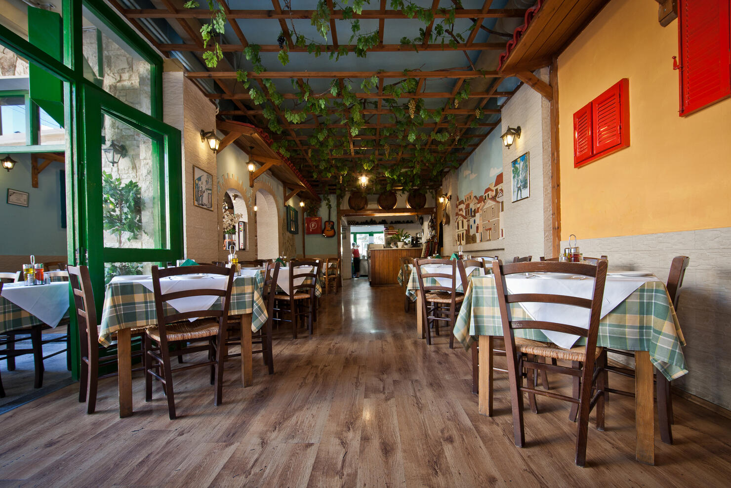 Taverna interior