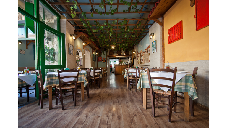 Taverna interior