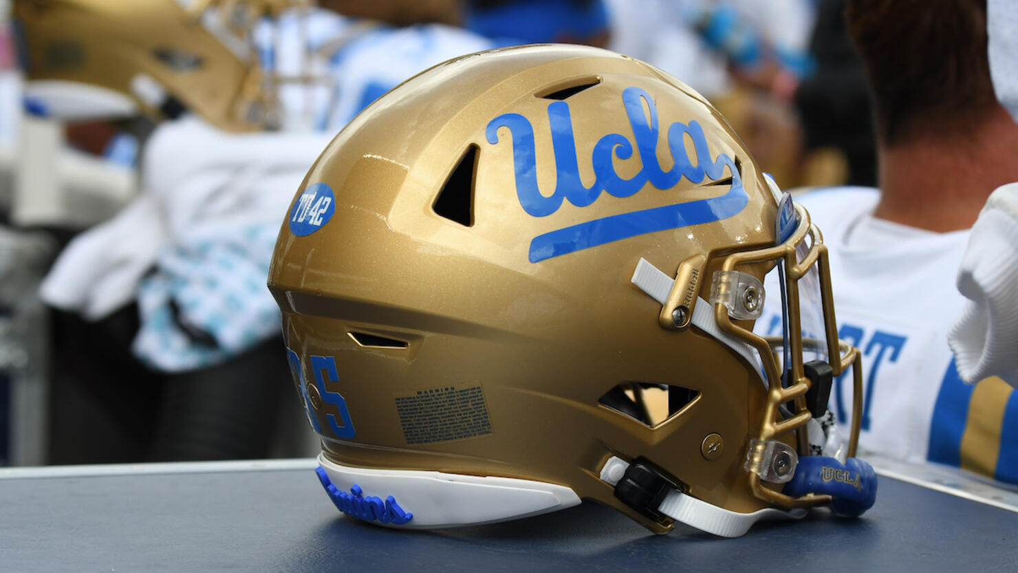 COLLEGE FOOTBALL: OCT 22 UCLA at Oregon