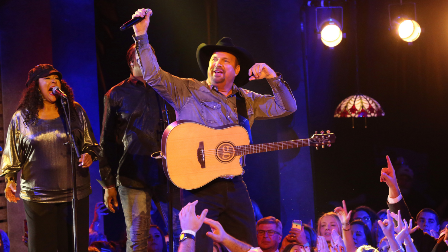 Garth Brooks Reveals New Details About Nashville Bar Ahead Of