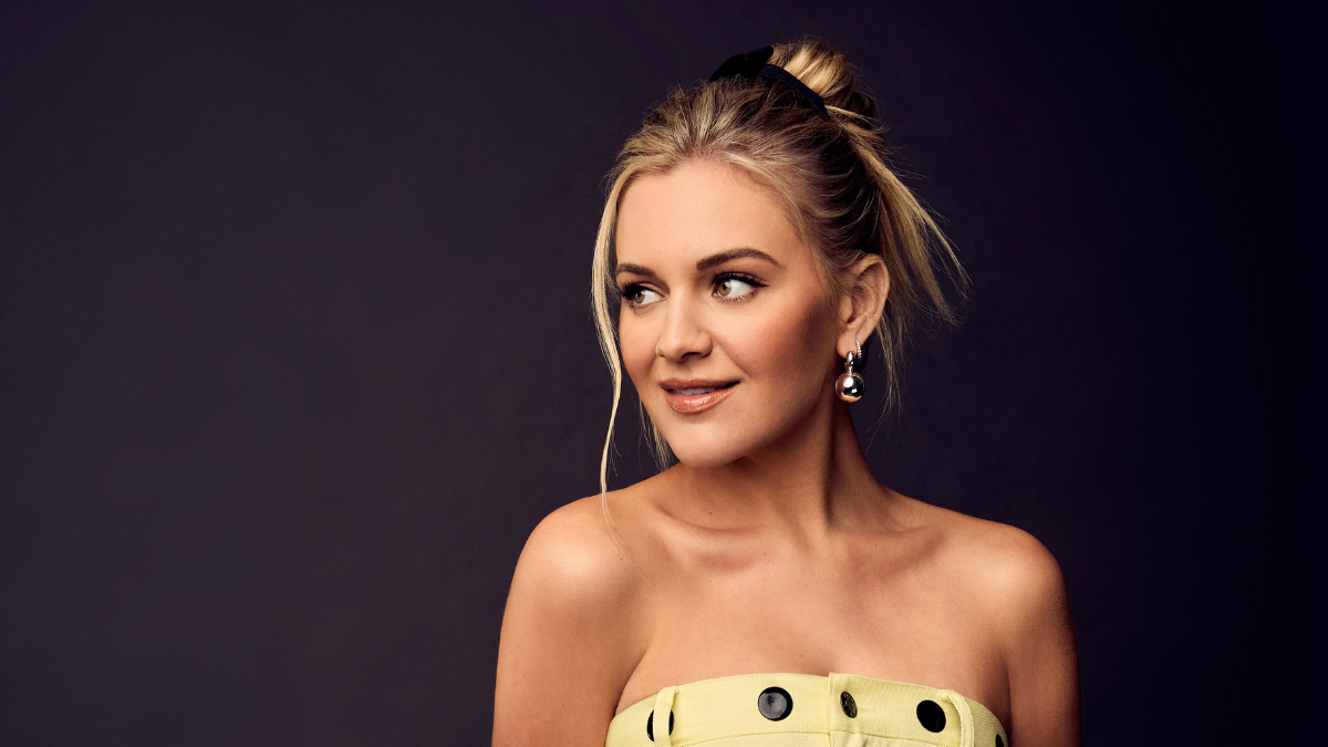 Kelsea Ballerini Returning To Solo Host 2024 CMT Music Awards WLLRFM