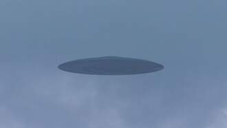 Coast to Coast AM with George Noory - Watch: Strange Flying Saucer Filmed in Wisconsin