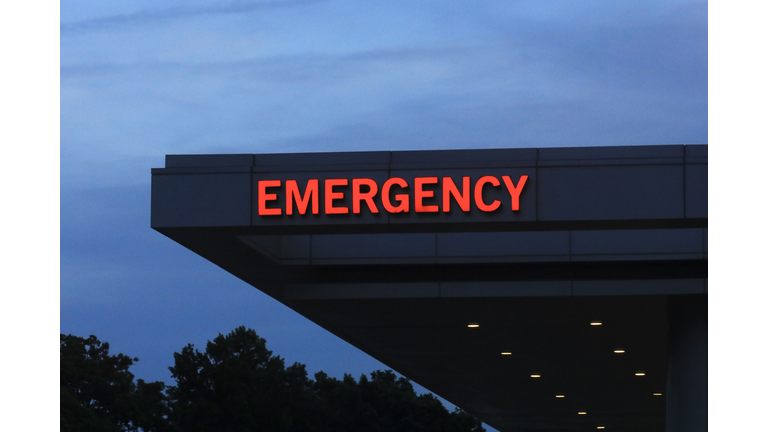 Hospital emergency room entrance sign