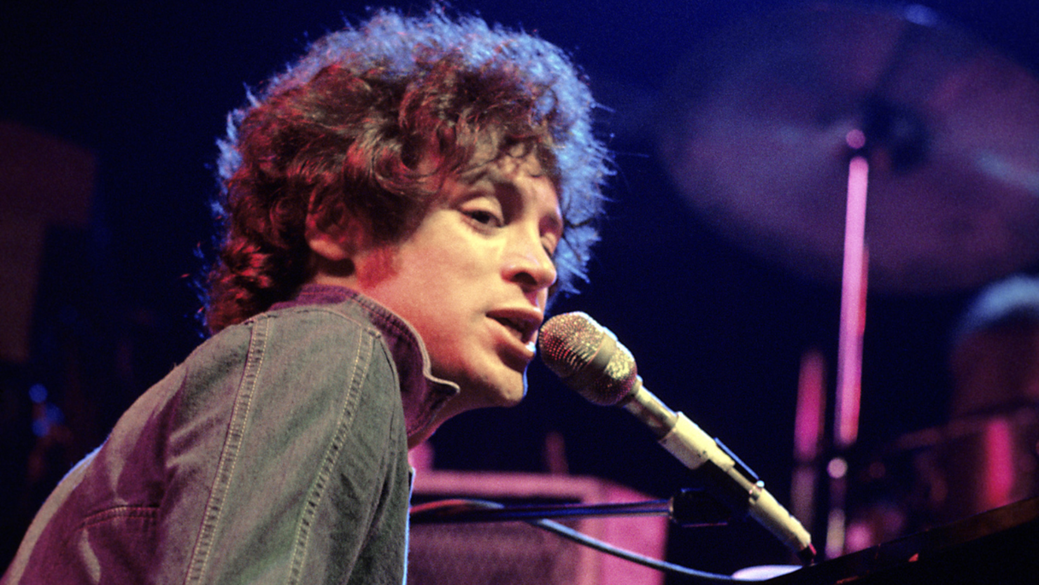 The Raspberries Lead Singer Eric Carmen Passes Away At 74 | iHeart