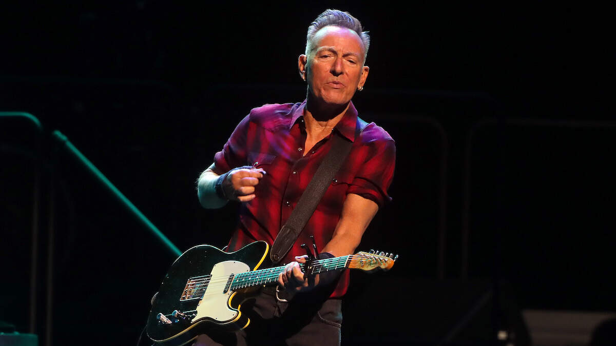 Bruce Springsteen Addresses Retirement: 'I Ain't Doing No Farewell Tour' |  WCHI Easy 1350