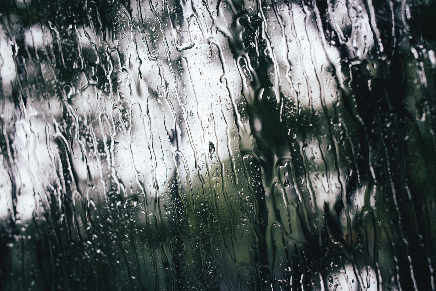 rain on window screen