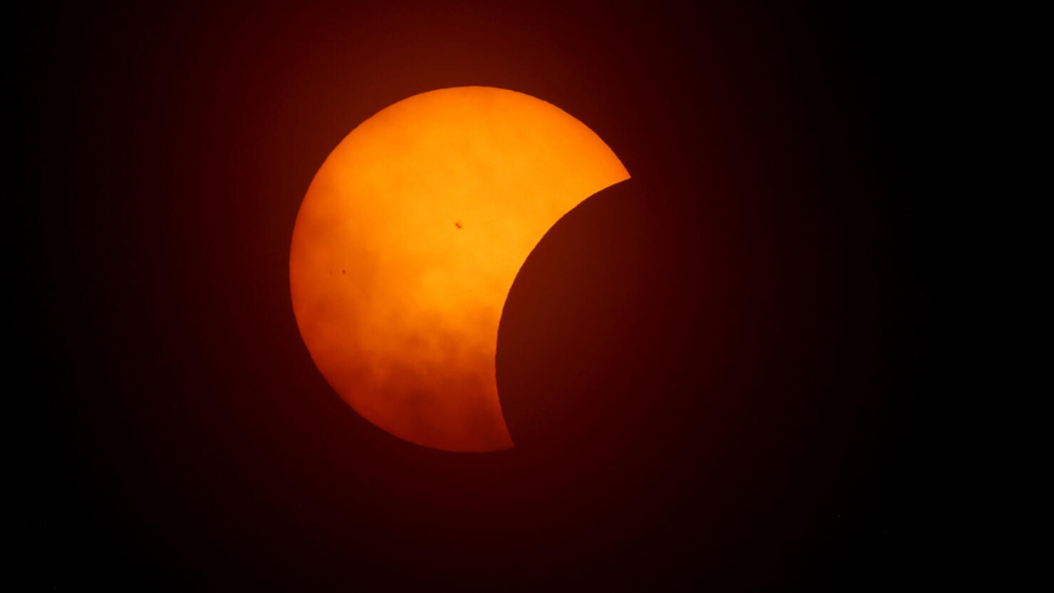 Total Solar Eclipse Stretches Across North America From Mexico To Canada