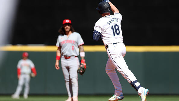 Yikes: Reds swept by Mariners 
