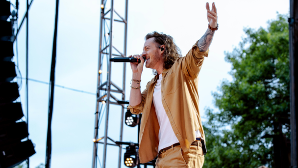 Watch Tyler Hubbard Hilariously Reveal Why He Had An Encounter With Police